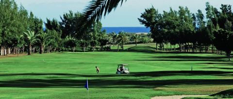 Golf breaks in Gran Canaria mean taking your pick from eight stunning courses