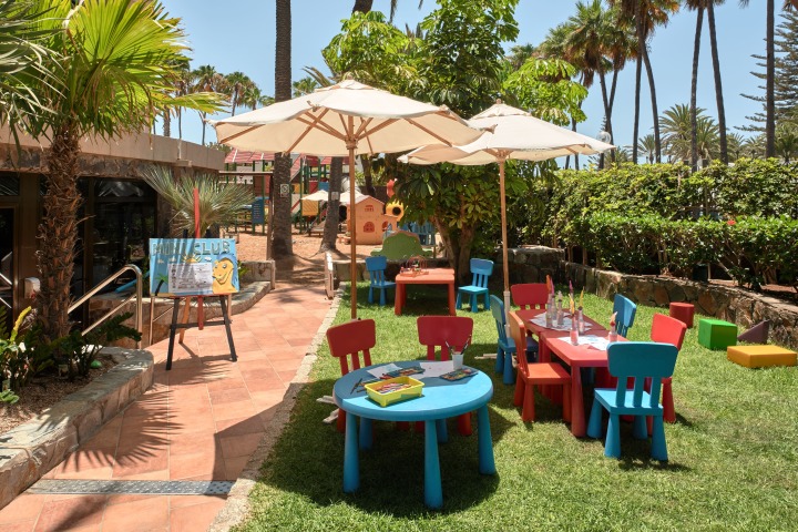A family hotel in Gran Canaria with space where kids can play all day