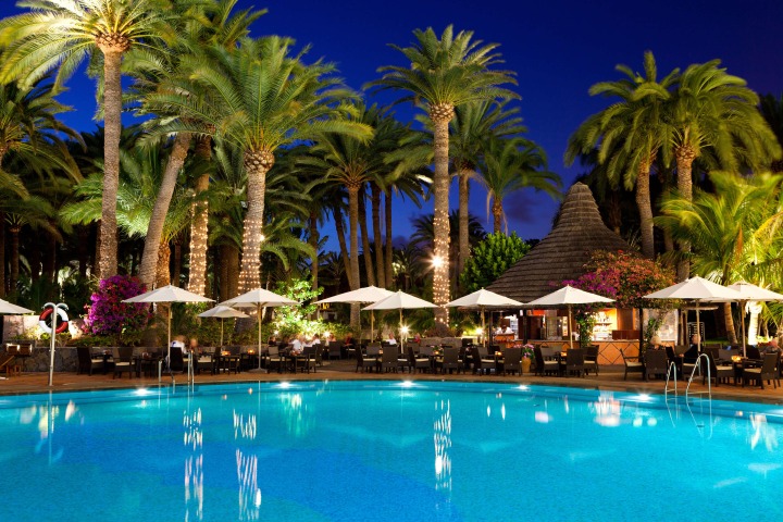 Bar Africano is the most relaxed of our Maspalomas bars and restaurants offering a range of poolside snacks and drinks